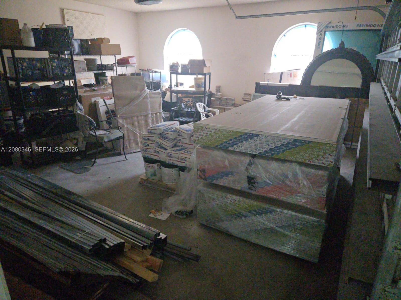 See details 4750 5 / 5 4670 sq. ft. $ 2026-09-11 0 Photo
