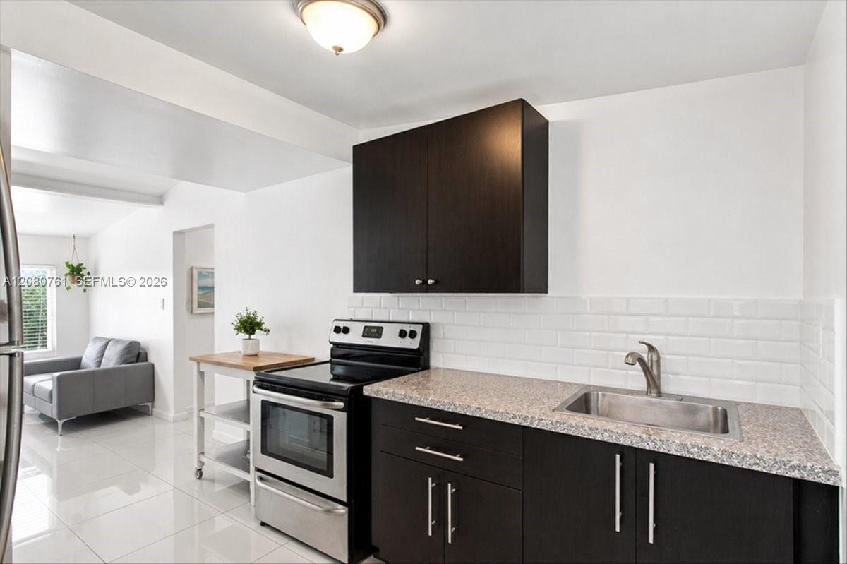 Ver detalles / sq. ft. $ 2026-08-31 0 foto