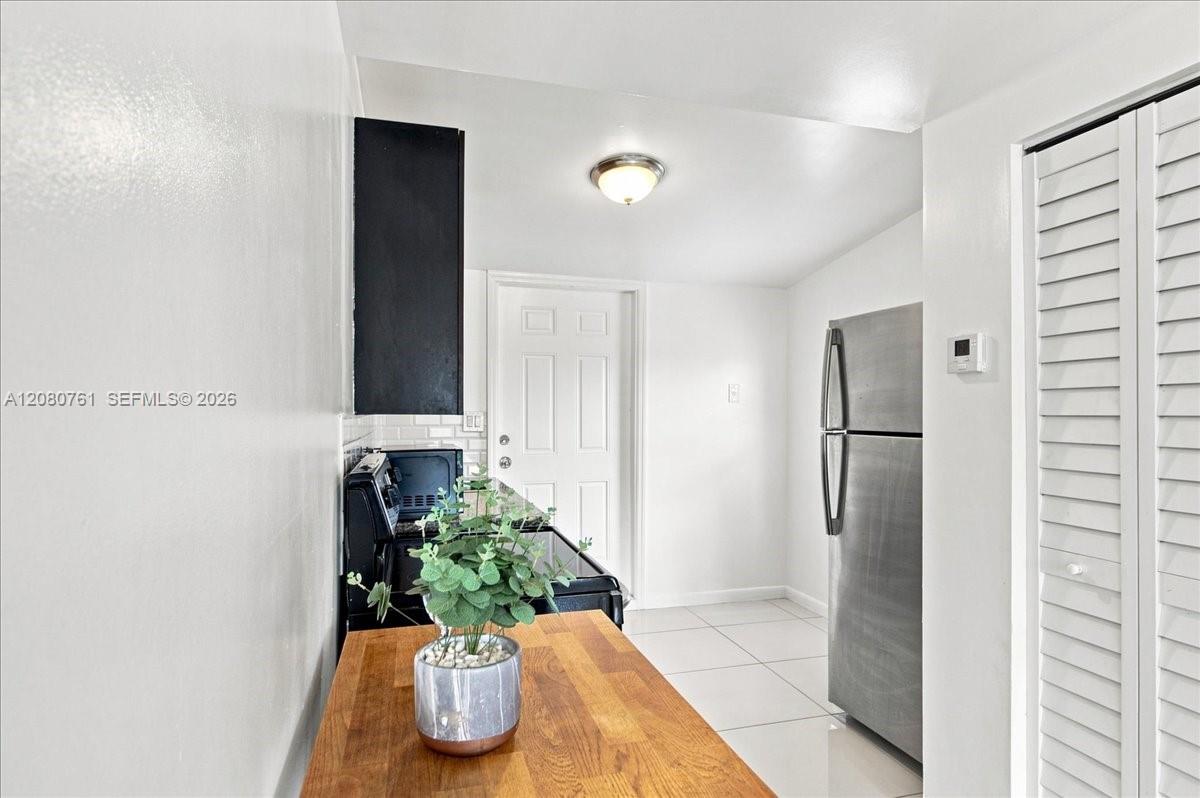 See details / sq. ft. $ 2026-08-31 0 Photo