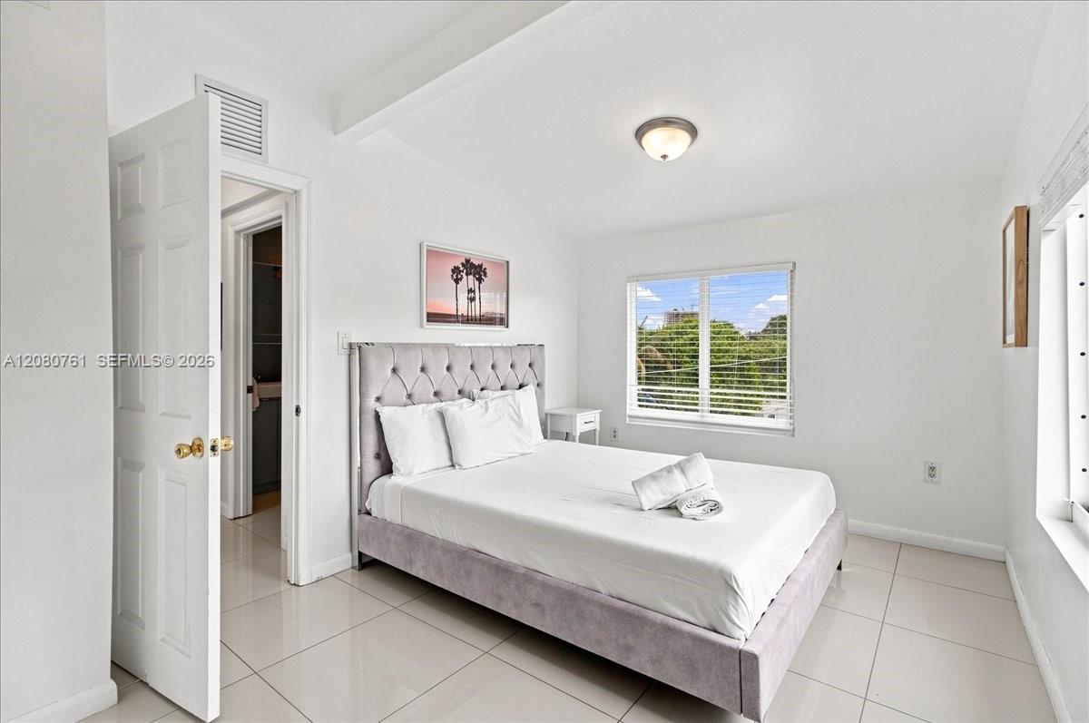 See details / sq. ft. $ 2026-08-31 0 Photo