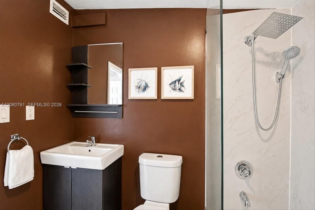 See details / sq. ft. $ 2026-08-31 0 Photo