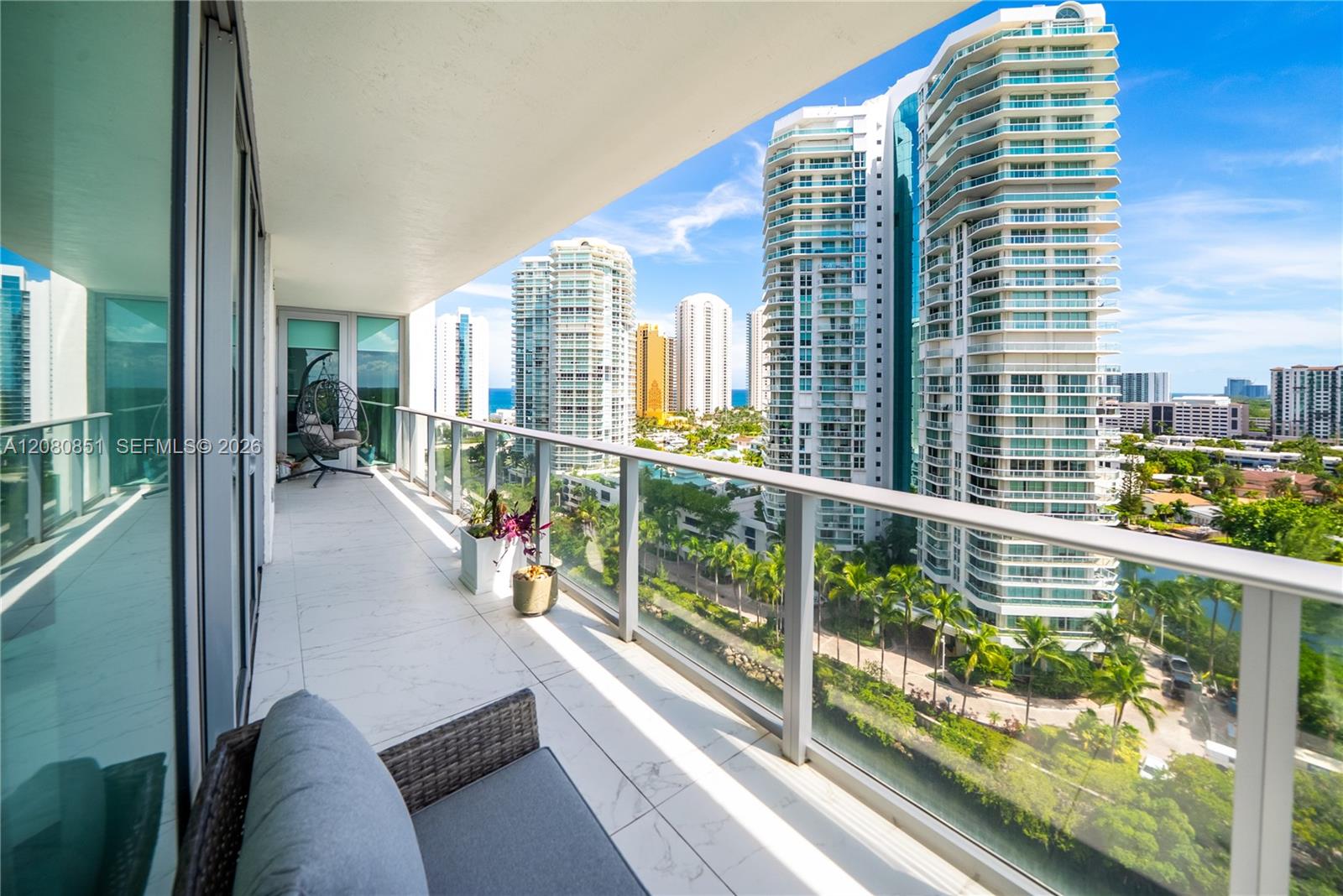 See details 4-1208 3 / 4 1892 sq. ft. $ 2026-08-31 0 Photo