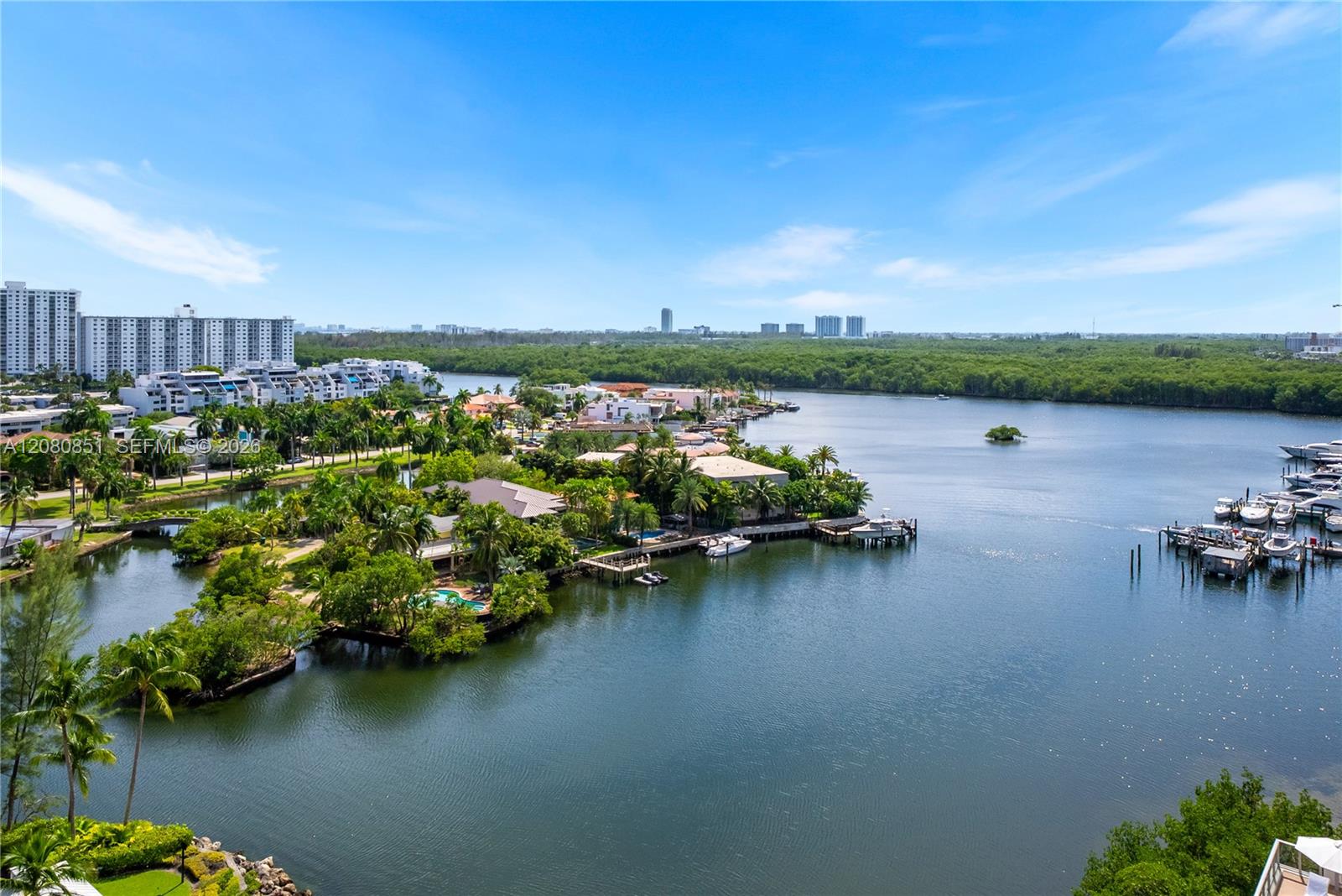 See details 4-1208 3 / 4 1892 sq. ft. $ 2026-08-31 0 Photo