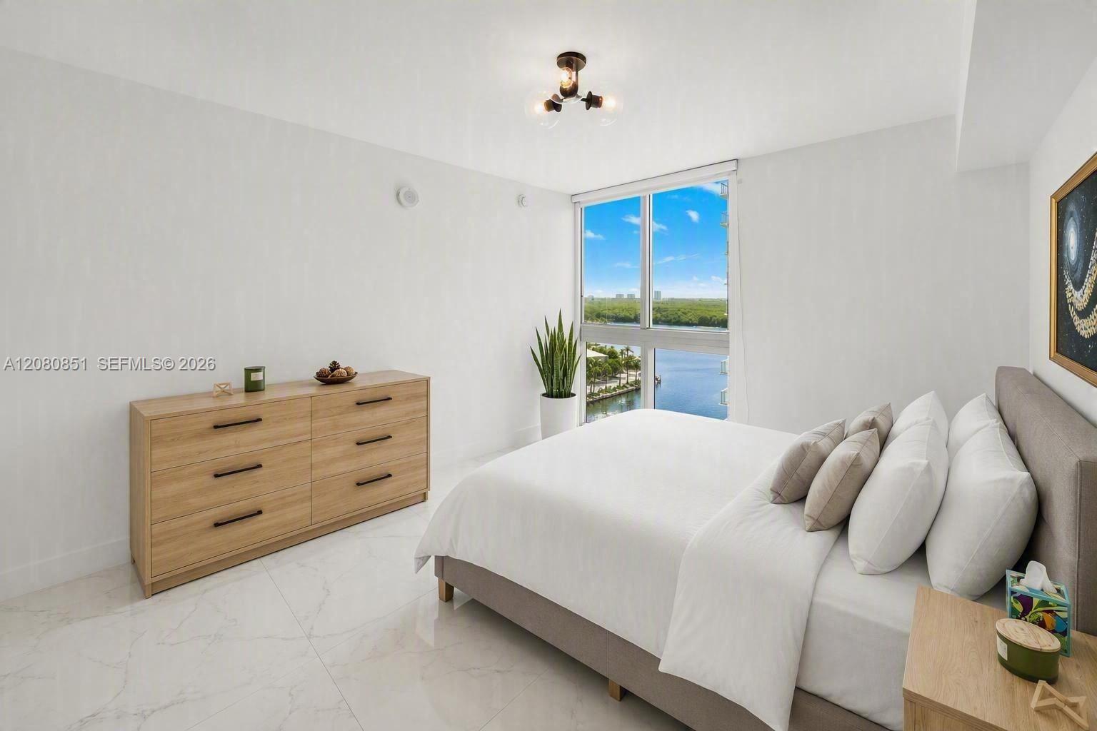 See details 4-1208 3 / 4 1892 sq. ft. $ 2026-08-31 0 Photo