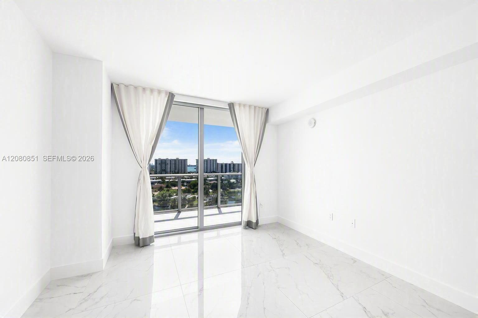 See details 4-1208 3 / 4 1892 sq. ft. $ 2026-08-31 0 Photo