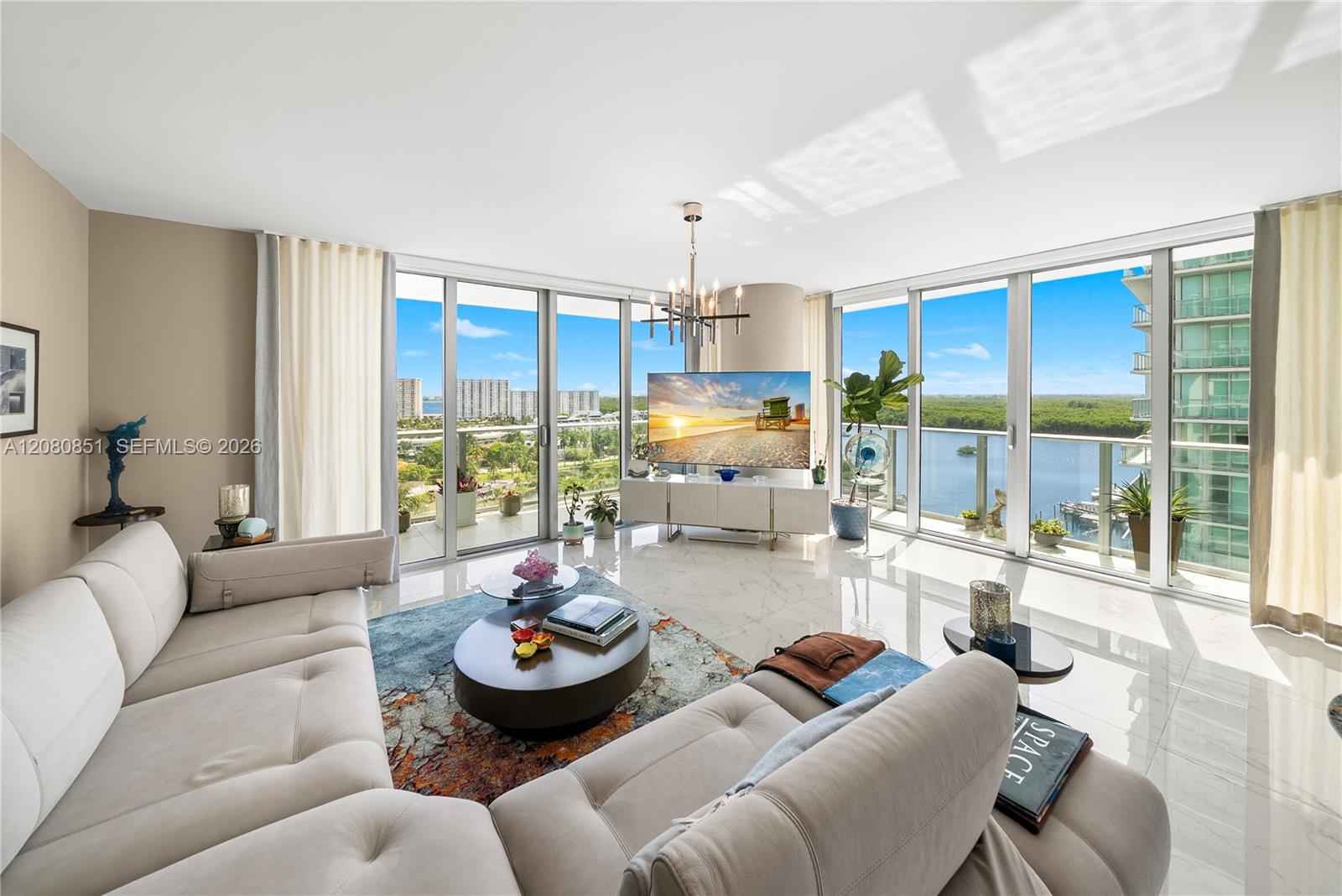 See details 4-1208 3 / 4 1892 sq. ft. $ 2026-08-31 0 Photo