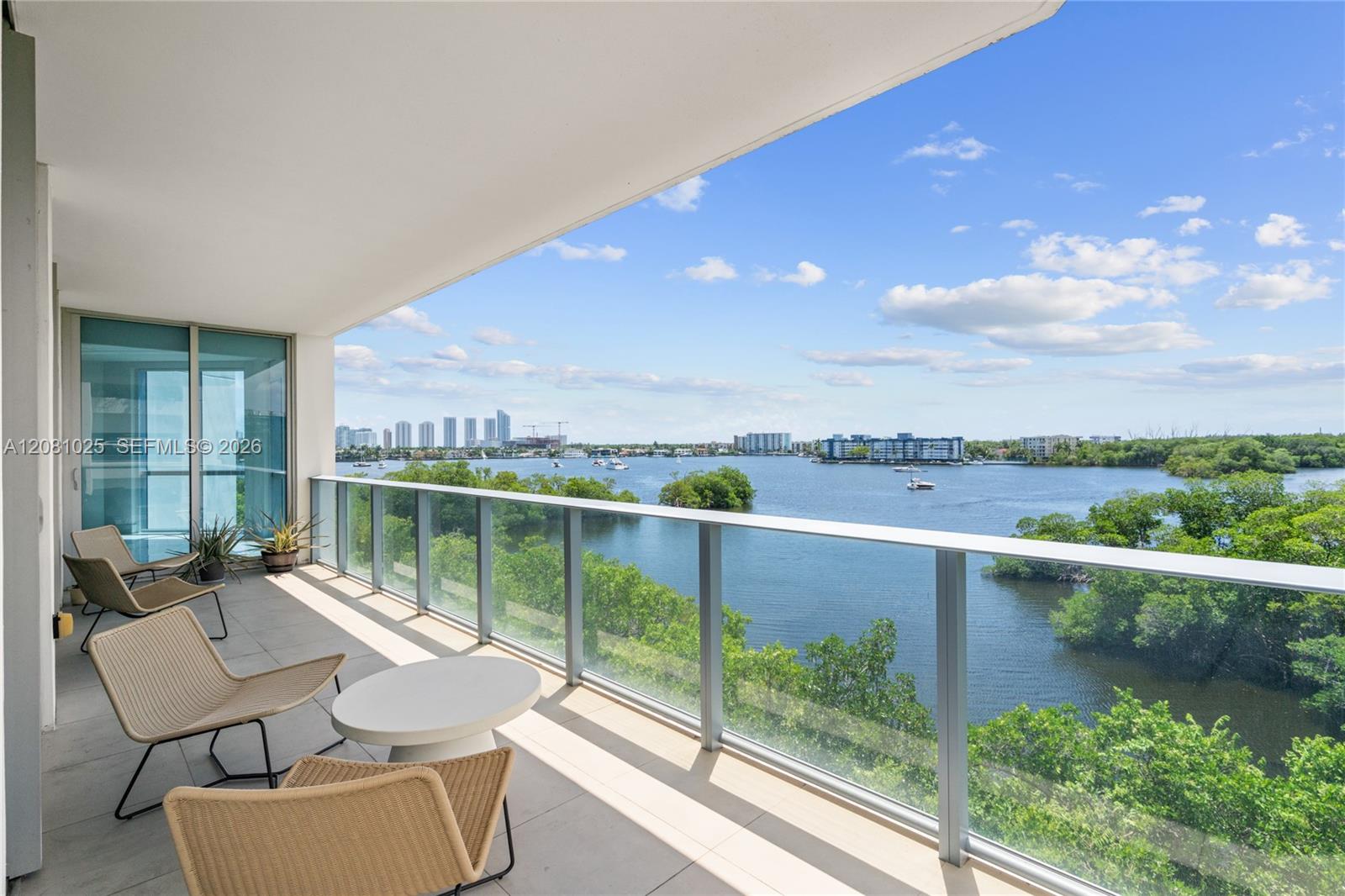 Photo 1 of Biscayne Blvd