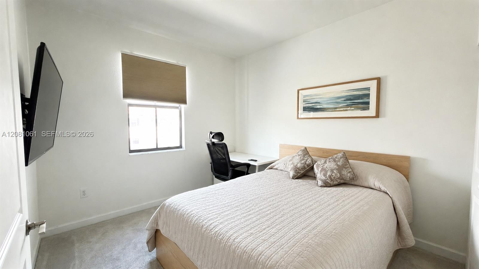 See details 11784 3 / 3 1612 sq. ft. $ 2026-09-01 0 Photo