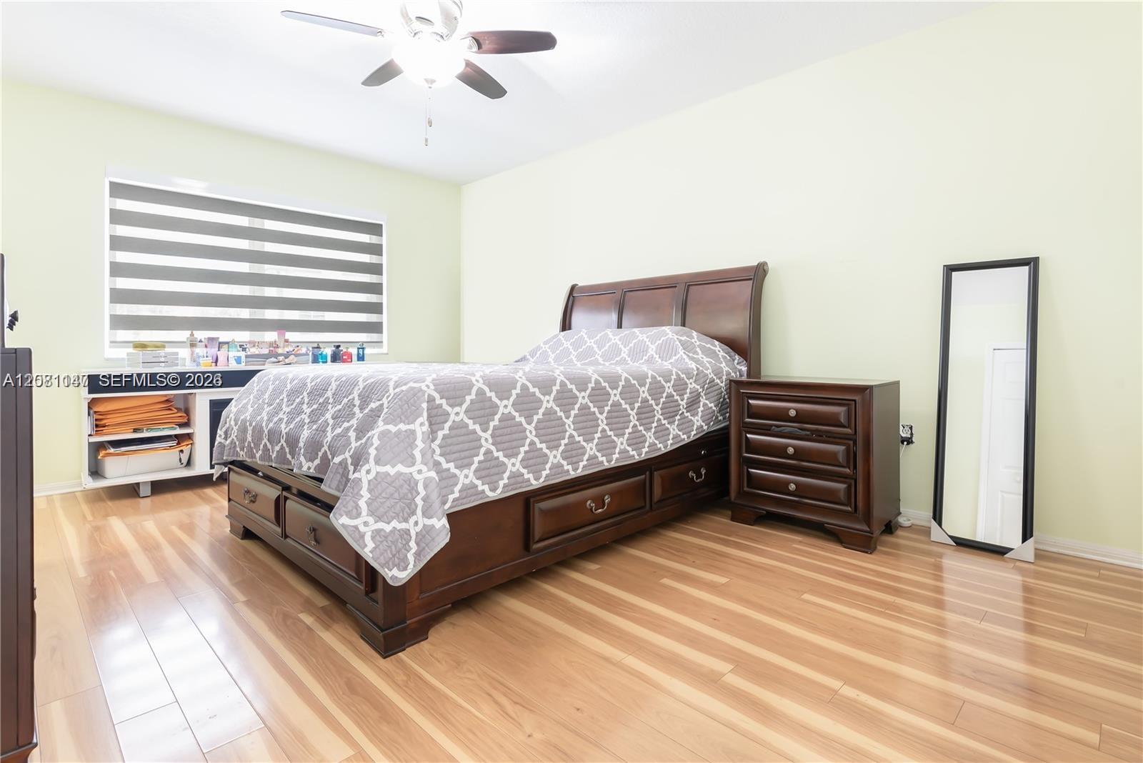12485 3 / 2 1521 sq. ft. $ 2026-09-01 0 foto