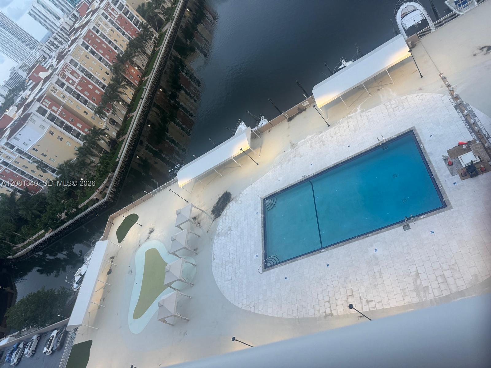 1420 2 / 2 1275 sq. ft. $ 2026-09-01 0 foto