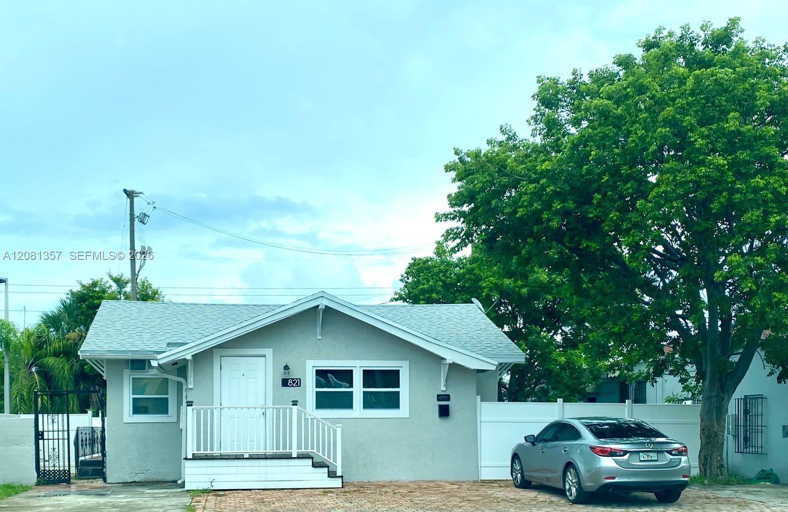 Ver detalles / 1970 sq. ft. $ 2026-09-01 0 foto