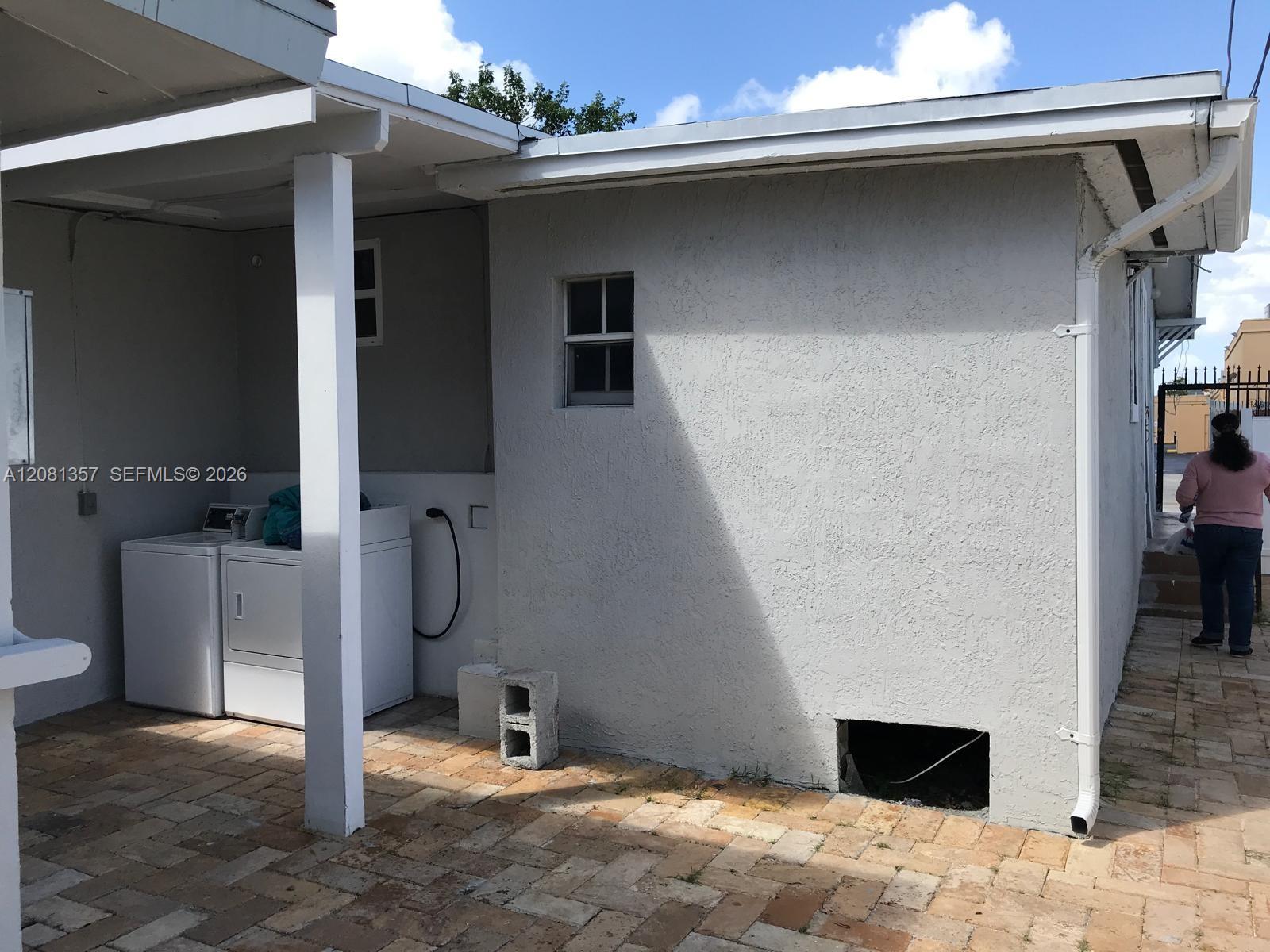 Ver detalles / 1970 sq. ft. $ 2026-09-01 0 foto