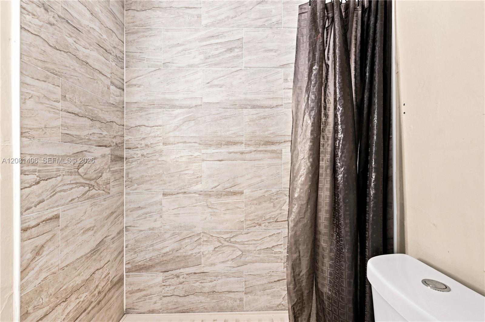 Ver detalles / 1674 sq. ft. $ 2026-09-15 0 foto