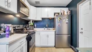 1041 3 / 1 1020 sq. ft. $ 2026-09-01 0 Photo