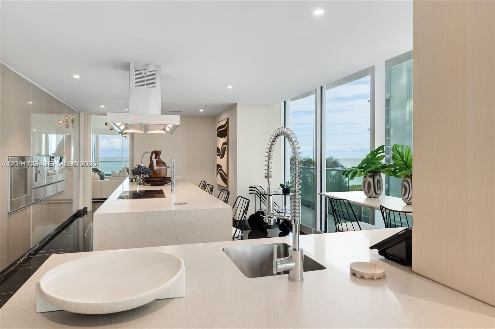 406 5 / 7 5720 sq. ft. $ 2026-09-01 0 Photo