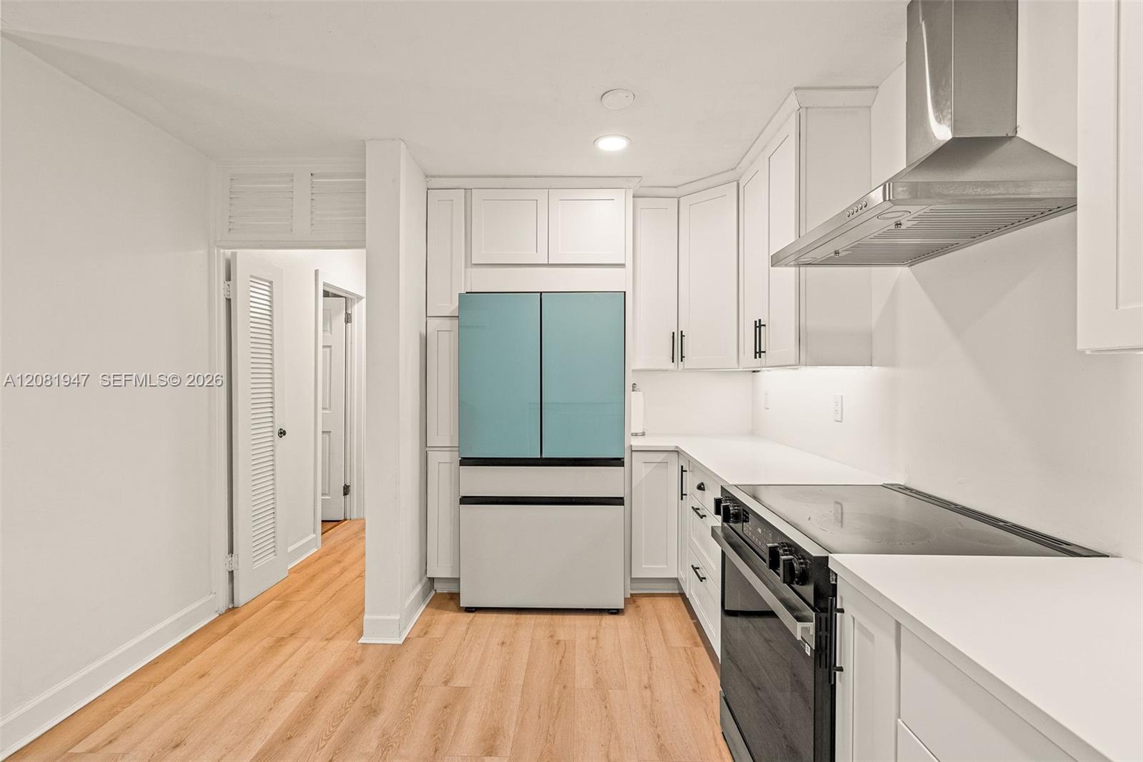   /  1760 sq. ft. $ 2026-09-02 0 foto