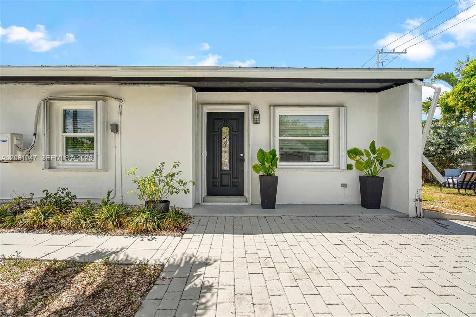   /  1760 sq. ft. $ 2026-09-02 0 foto