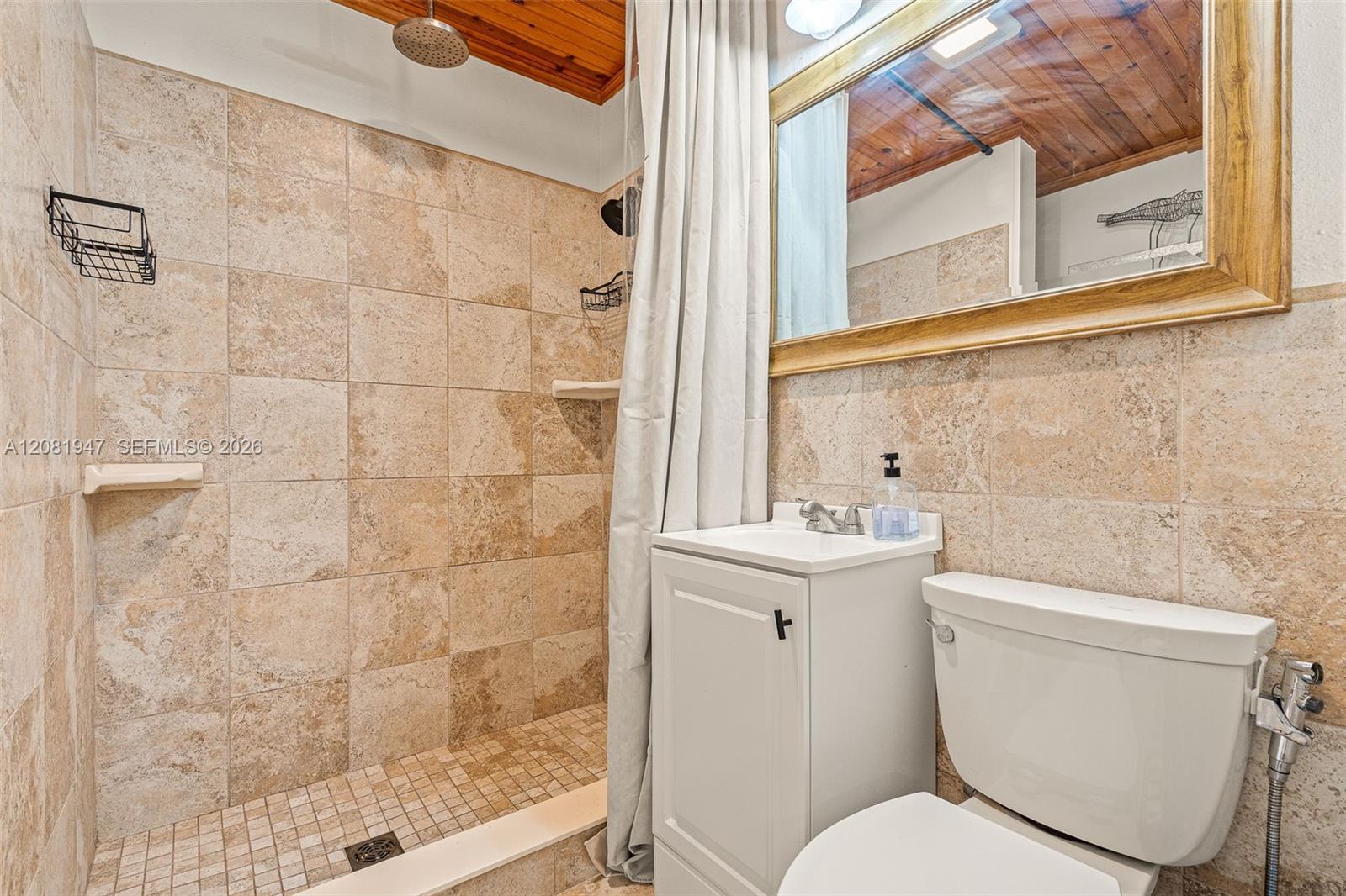   /  1760 sq. ft. $ 2026-09-02 0 foto