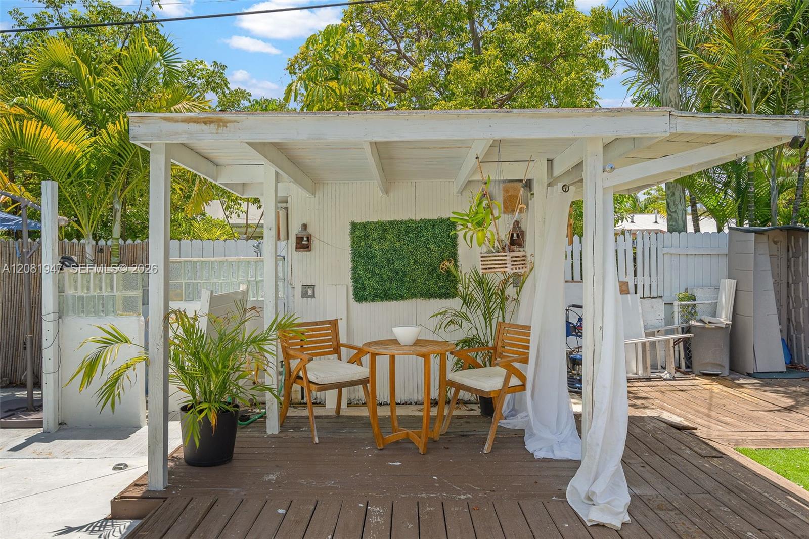   /  1760 sq. ft. $ 2026-09-02 0 foto