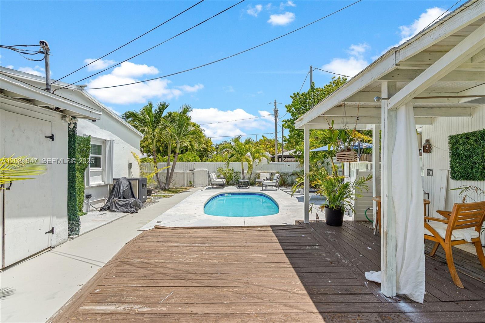   /  1760 sq. ft. $ 2026-09-02 0 foto