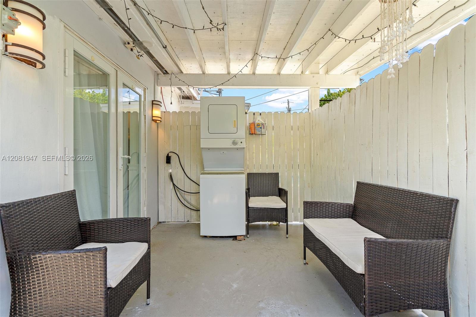   /  1760 sq. ft. $ 2026-09-02 0 foto
