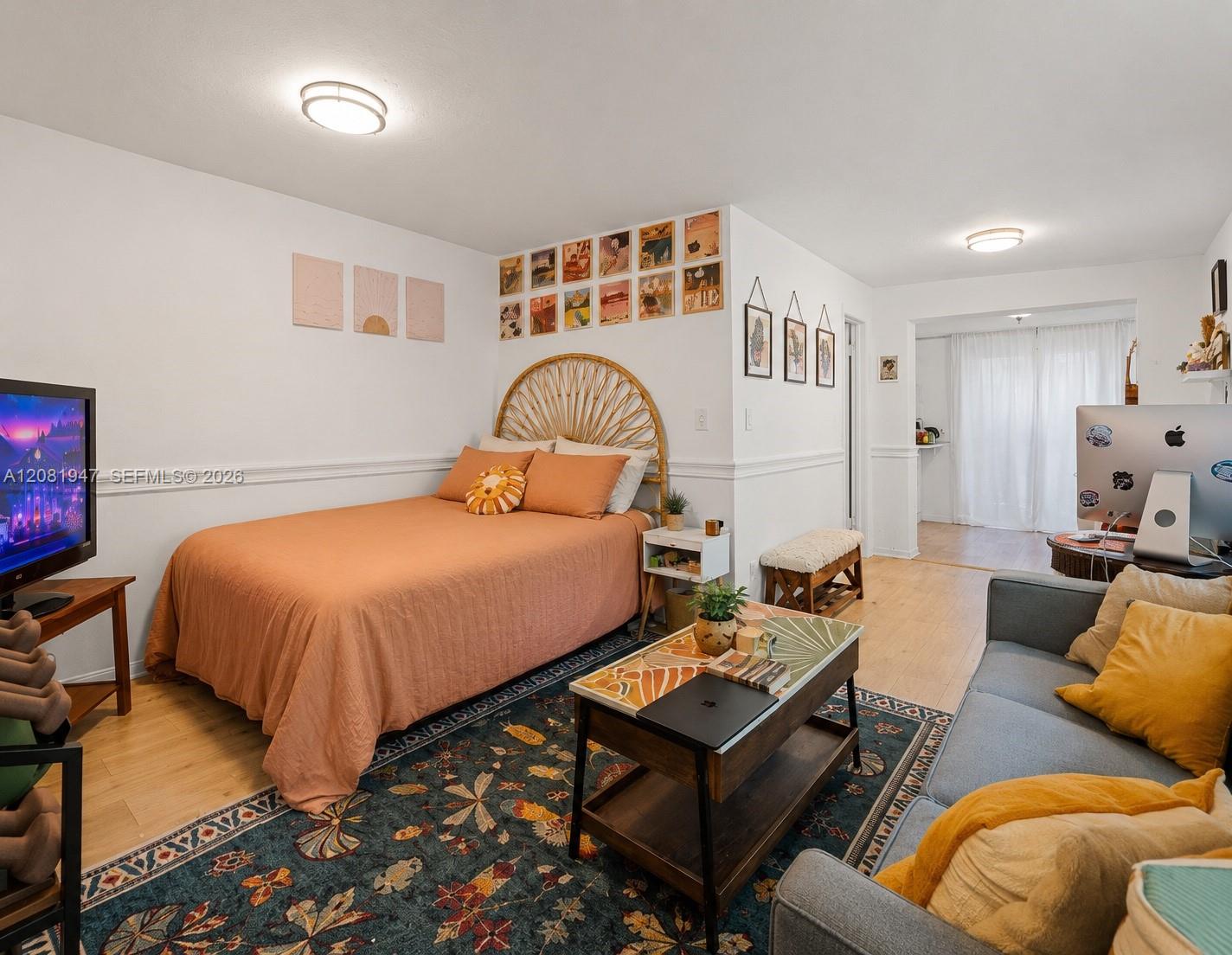   /  1760 sq. ft. $ 2026-09-02 0 foto