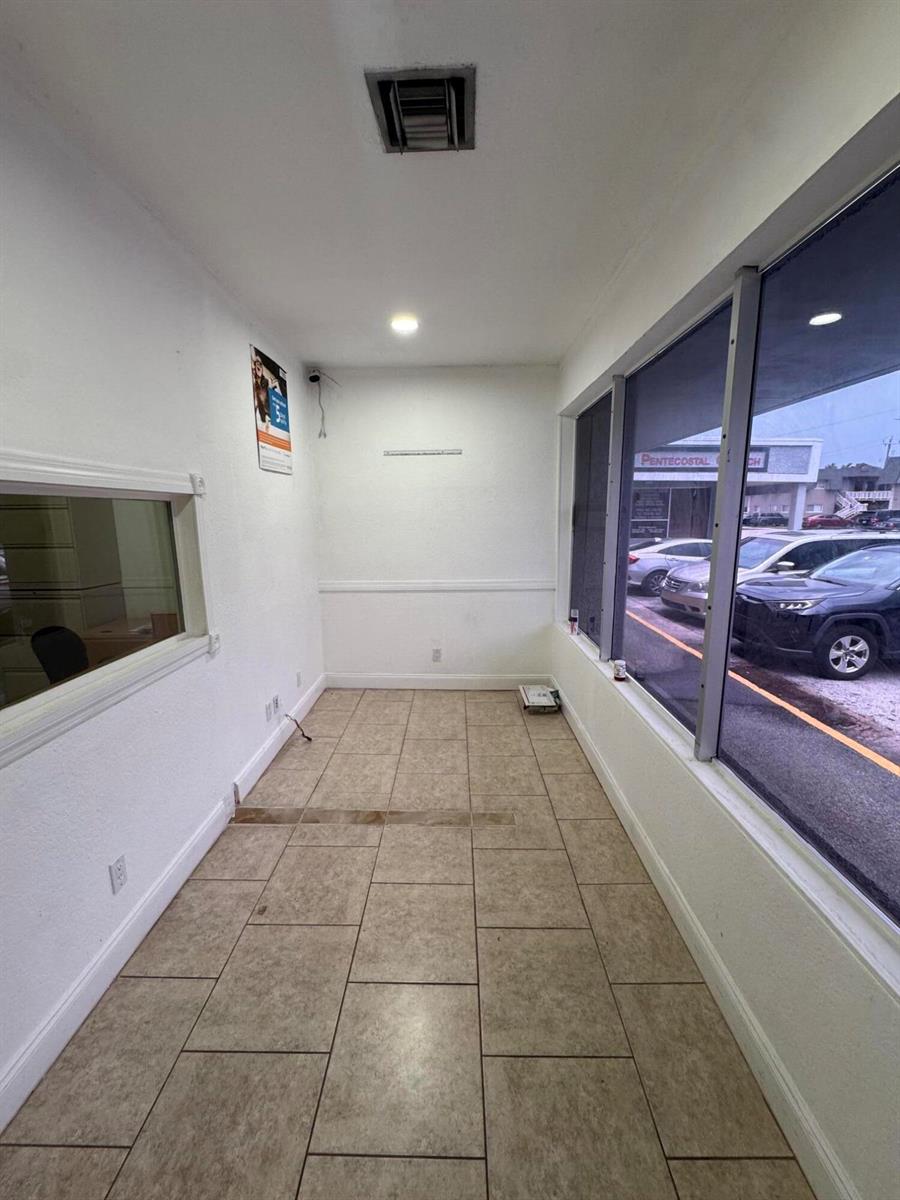   / 0  sq. ft. $ 2026-09-15 0 Photo