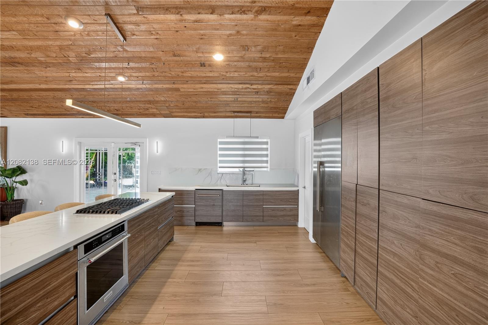 Ver detalles 34850 5 / 4 3461 sq. ft. $ 2026-09-02 0 foto