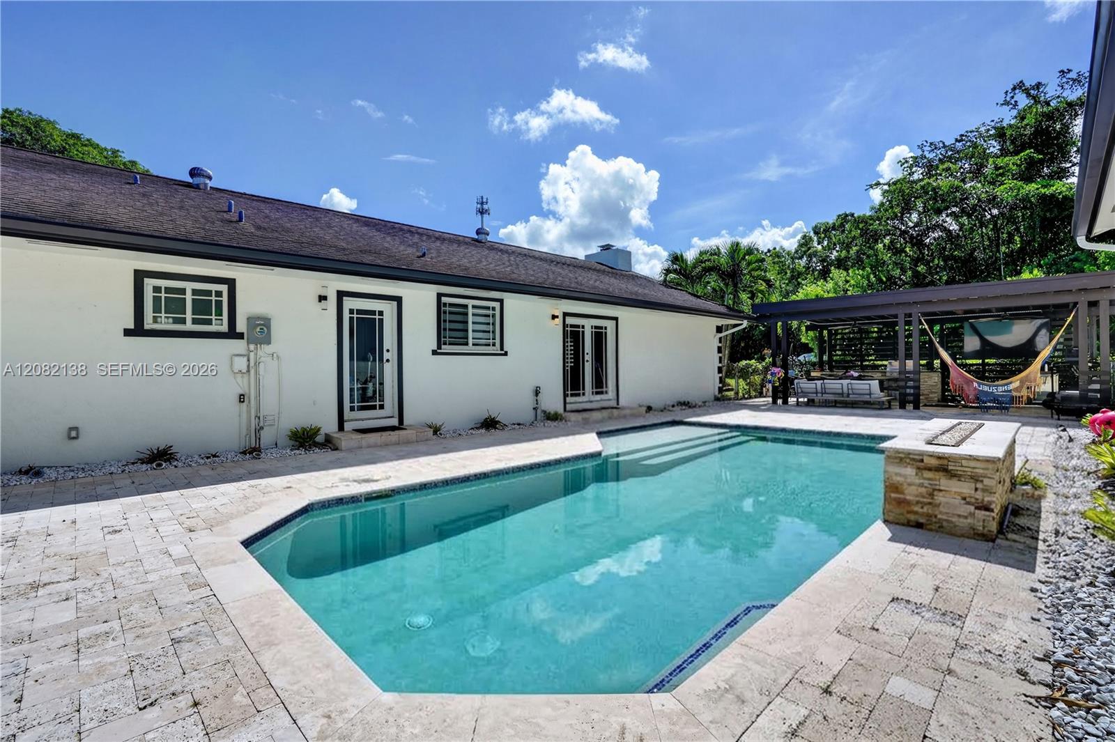 Ver detalles 34850 5 / 4 3461 sq. ft. $ 2026-09-02 0 foto