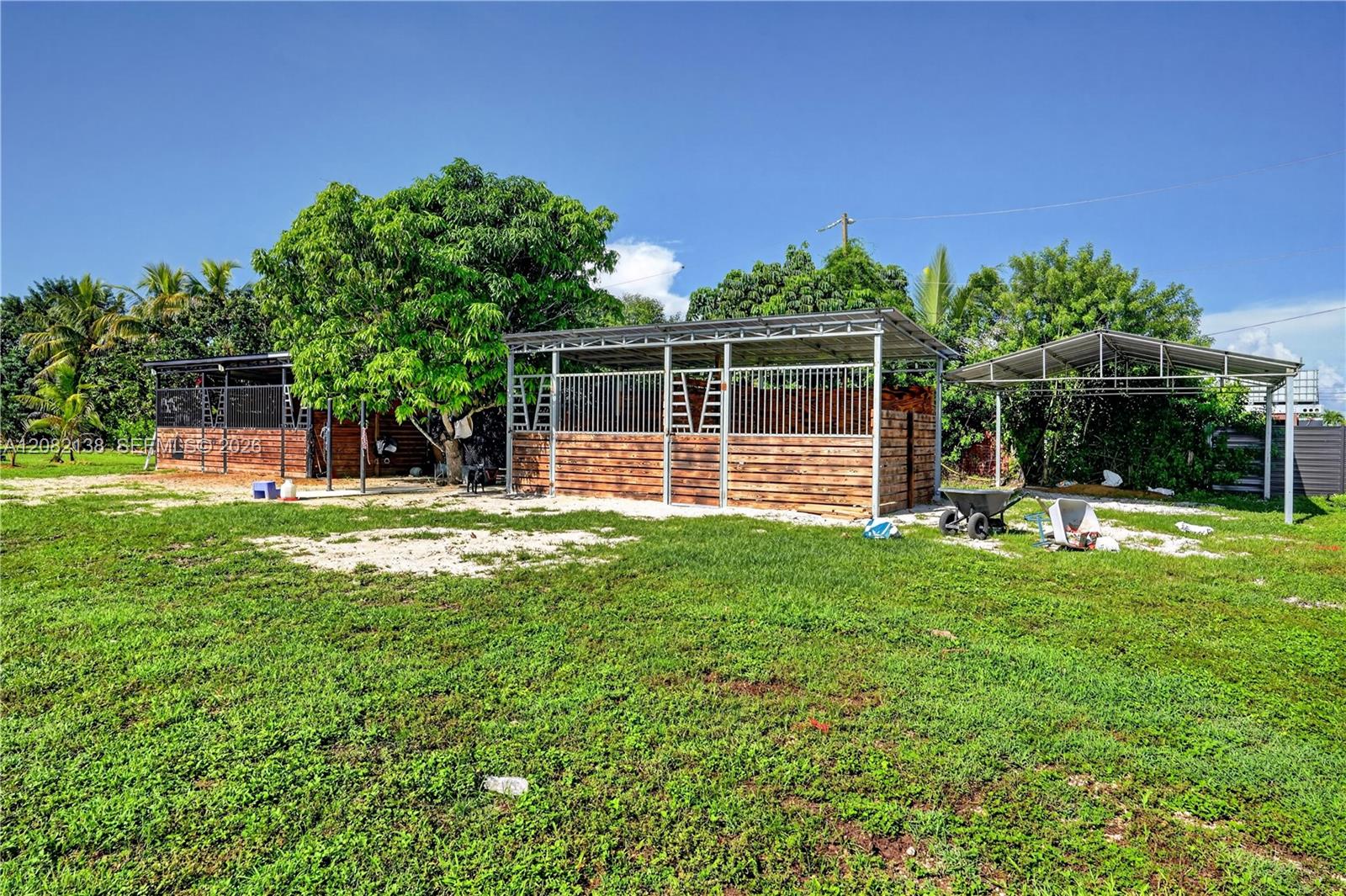 Ver detalles 34850 5 / 4 3461 sq. ft. $ 2026-09-02 0 foto