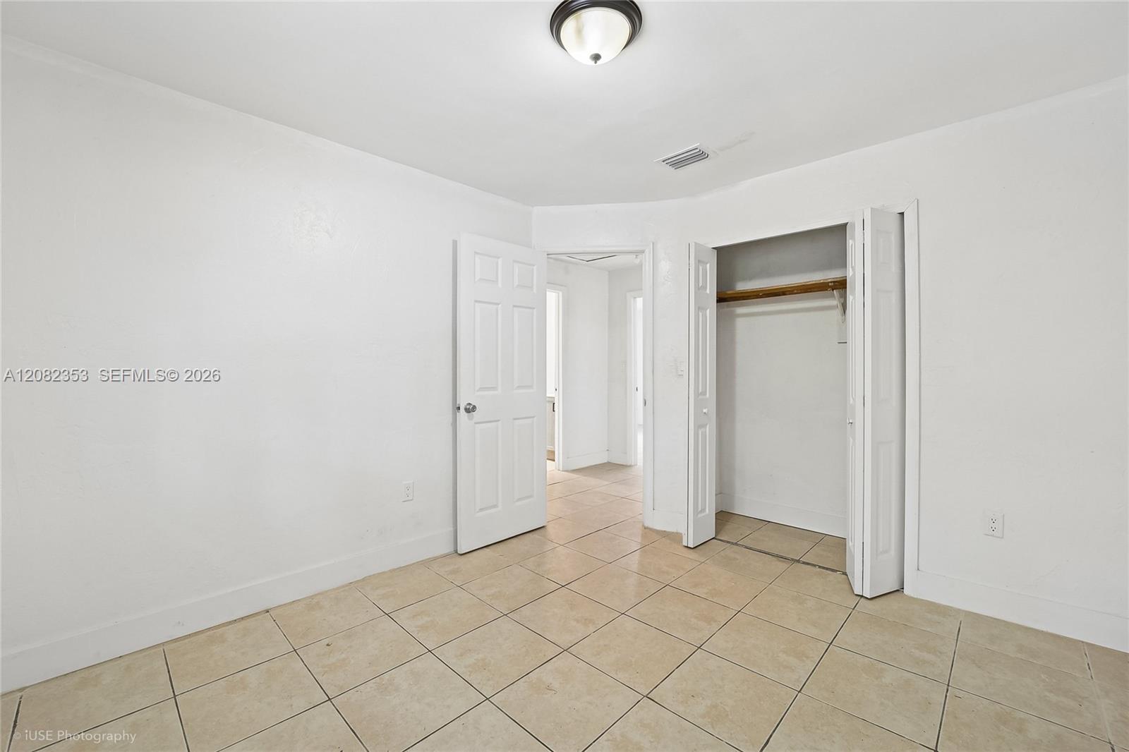 See details / 2138 sq. ft. $ 2026-09-02 0 Photo