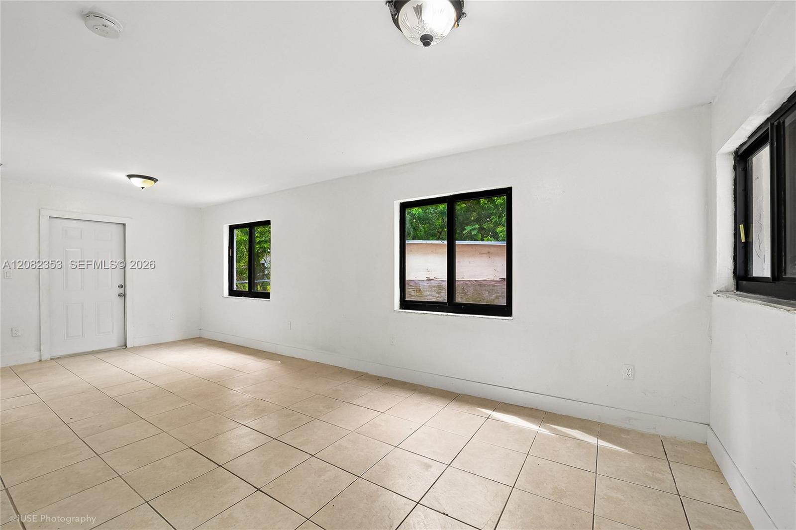 See details / 2138 sq. ft. $ 2026-09-02 0 Photo