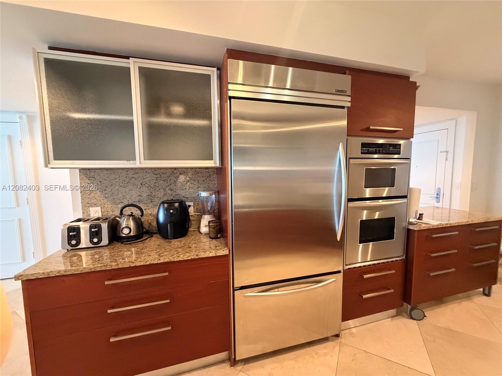 See details 4202 3 / 3 1841 sq. ft. $ 2026-09-02 0 Photo