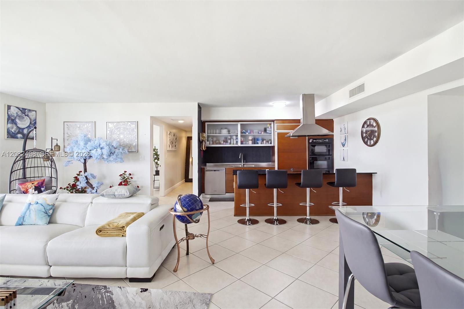 2305 2 / 2 1782 sq. ft. $ 2026-09-02 0 Photo
