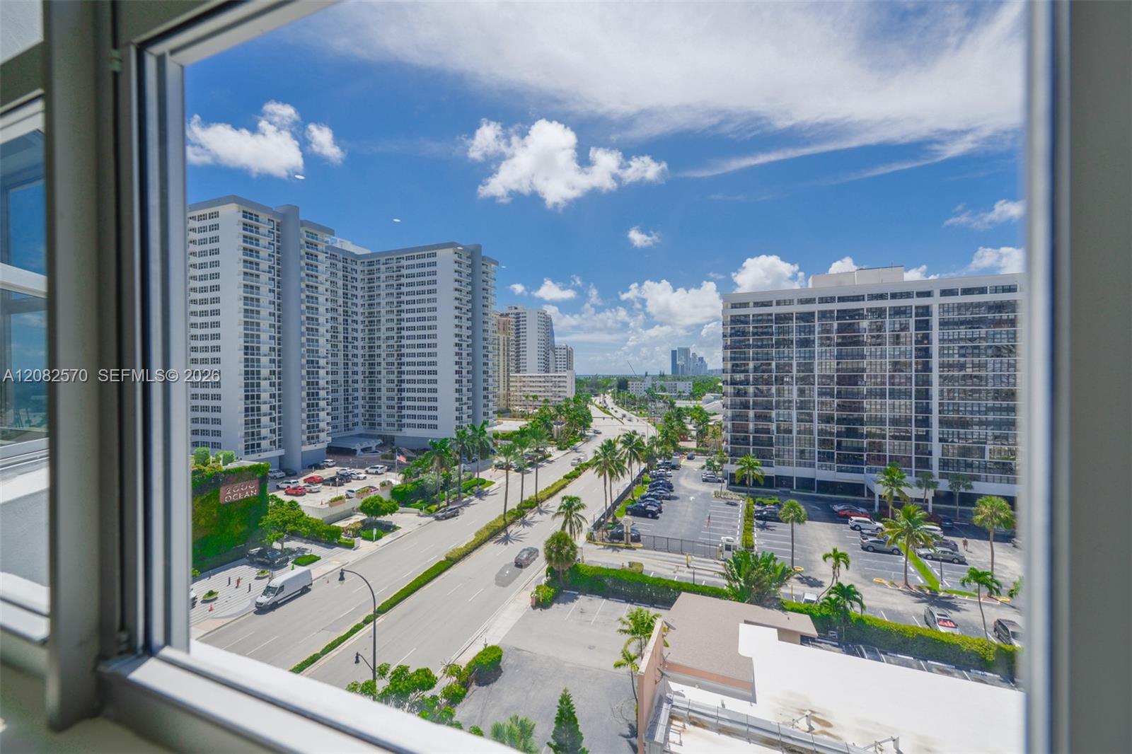 See details 8Q 3 / 3 1740 sq. ft. $ 2026-09-02 0 Photo