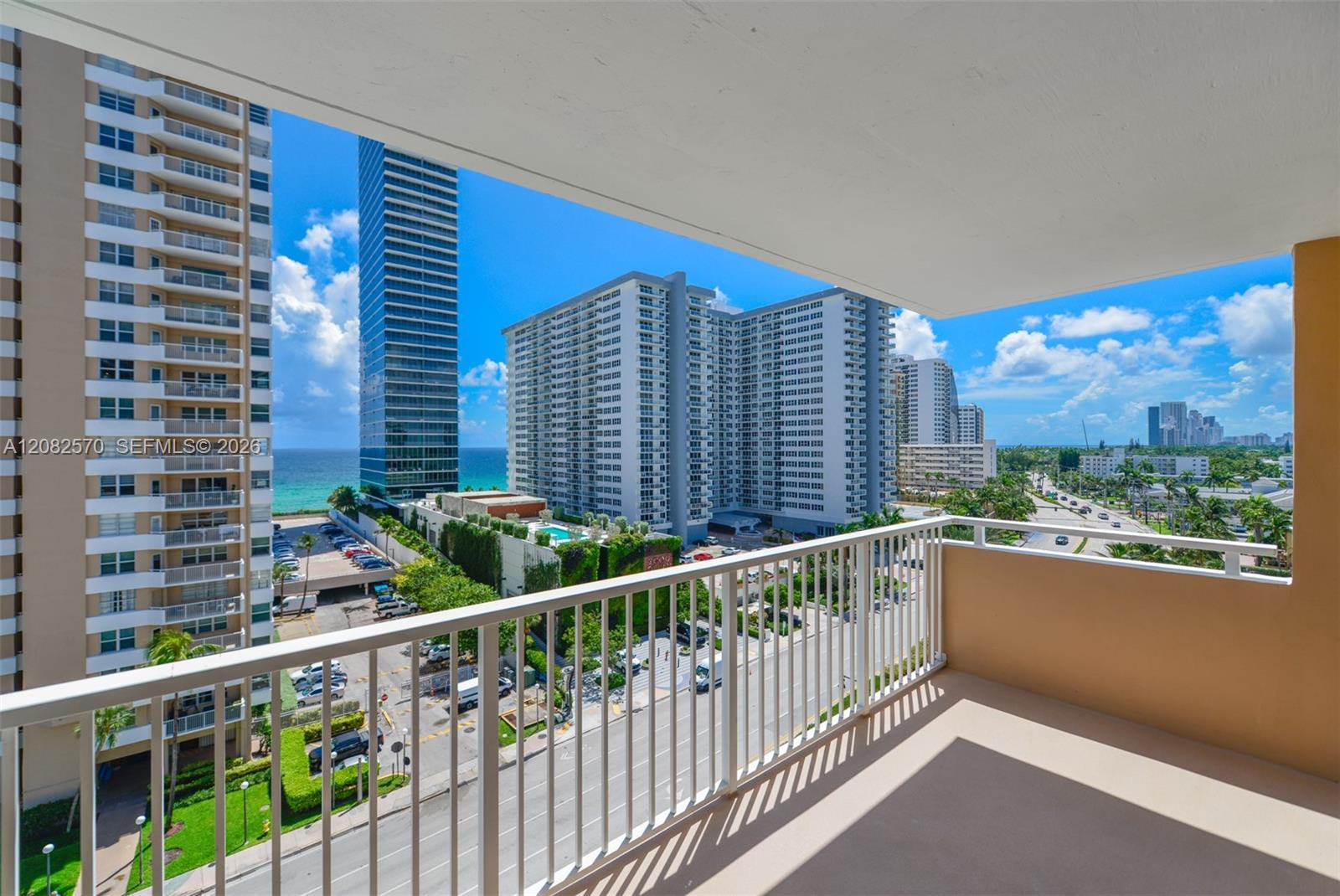 See details 8Q 3 / 3 1740 sq. ft. $ 2026-09-02 0 Photo