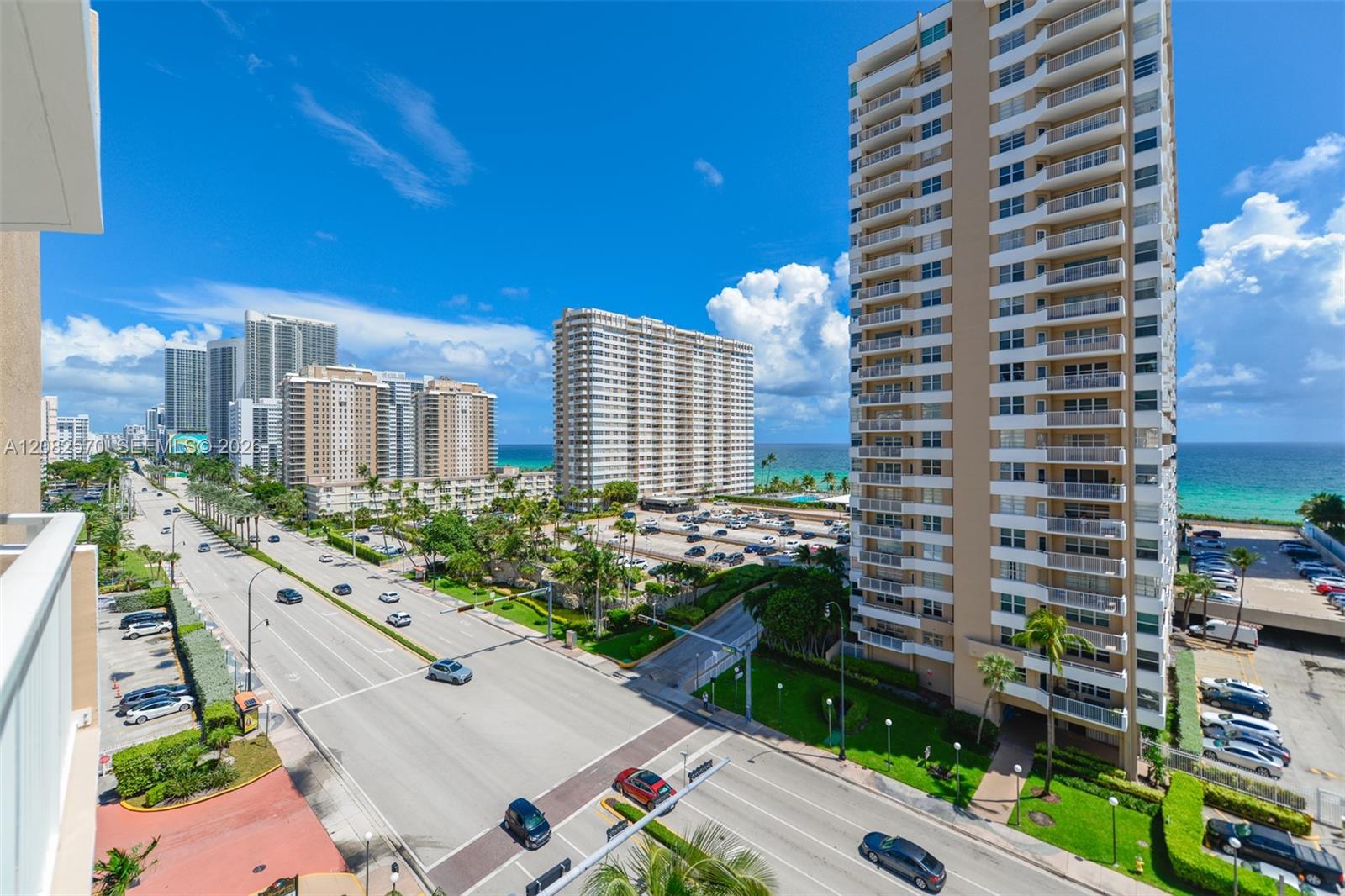 See details 8Q 3 / 3 1740 sq. ft. $ 2026-09-02 0 Photo