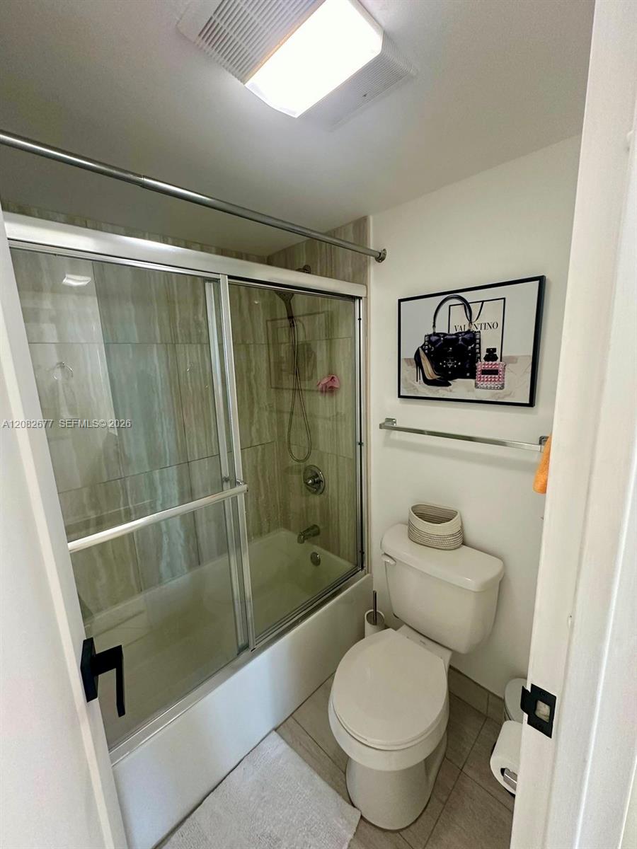 See details 1114 2 / 2 1331 sq. ft. $ 2026-09-03 0 Photo