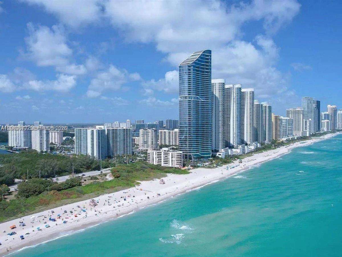 See details 1114 2 / 2 1331 sq. ft. $ 2026-09-03 0 Photo