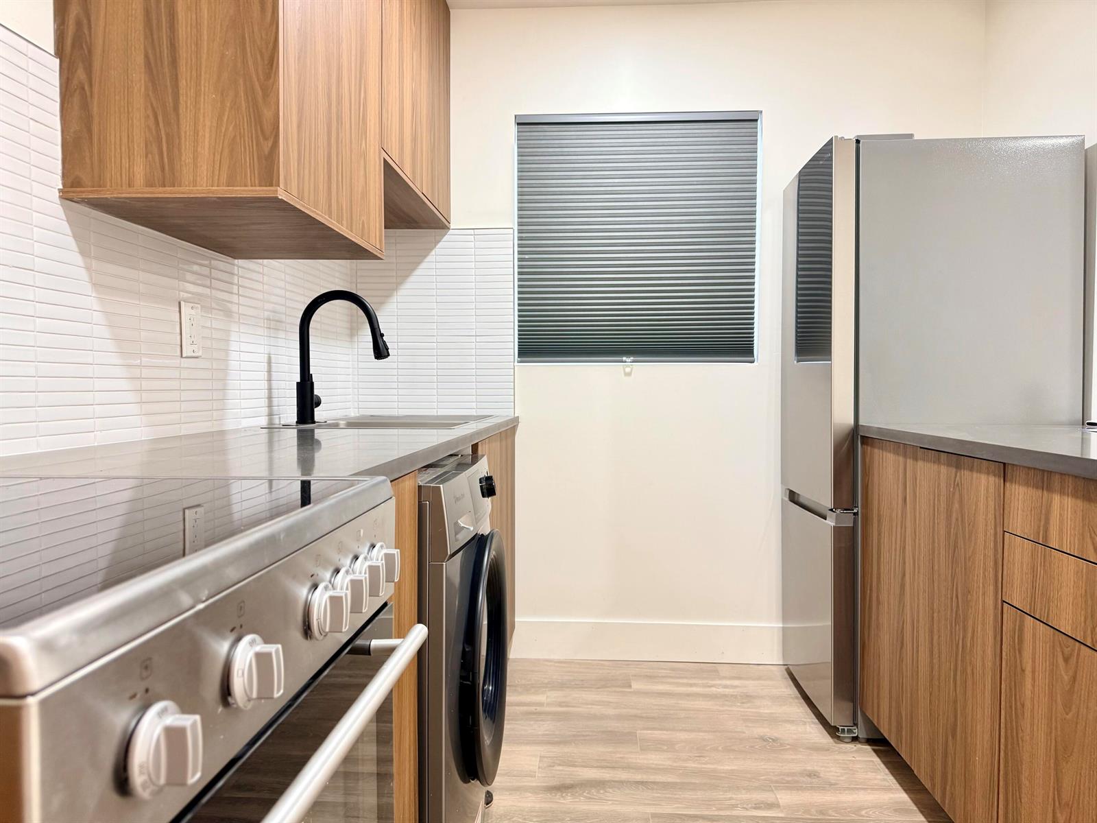 Ver detalles / 0 798 sq. ft. $ 2026-09-05 0 foto