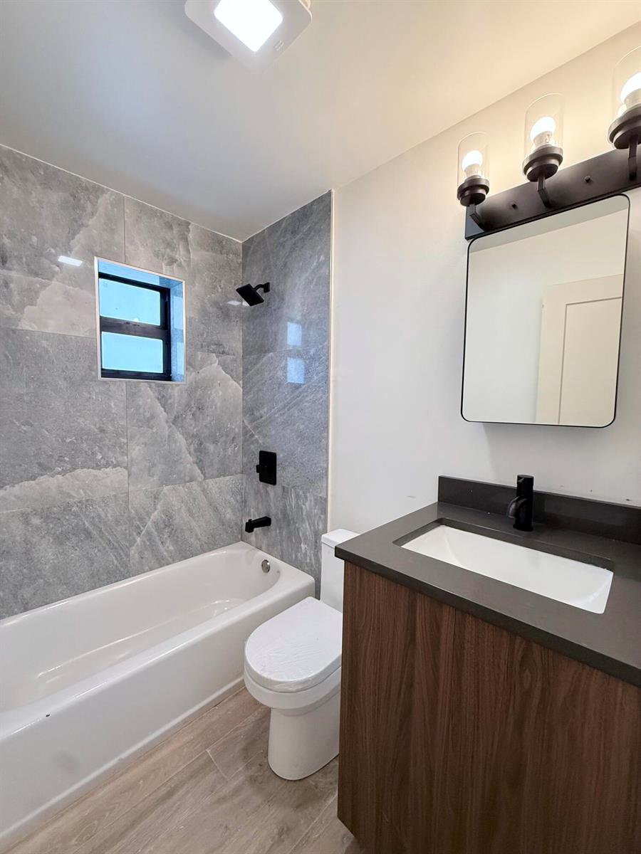 Ver detalles / 0 798 sq. ft. $ 2026-09-05 0 foto