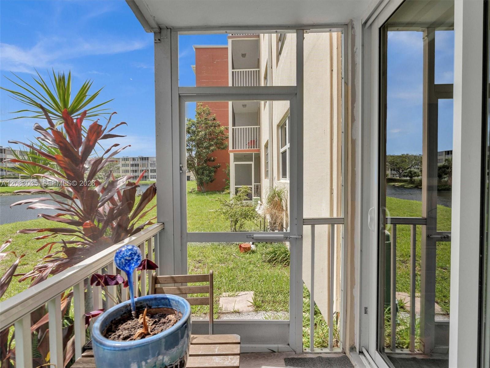 See details 102 1 / 1 686 sq. ft. $ 2026-09-03 0 Photo