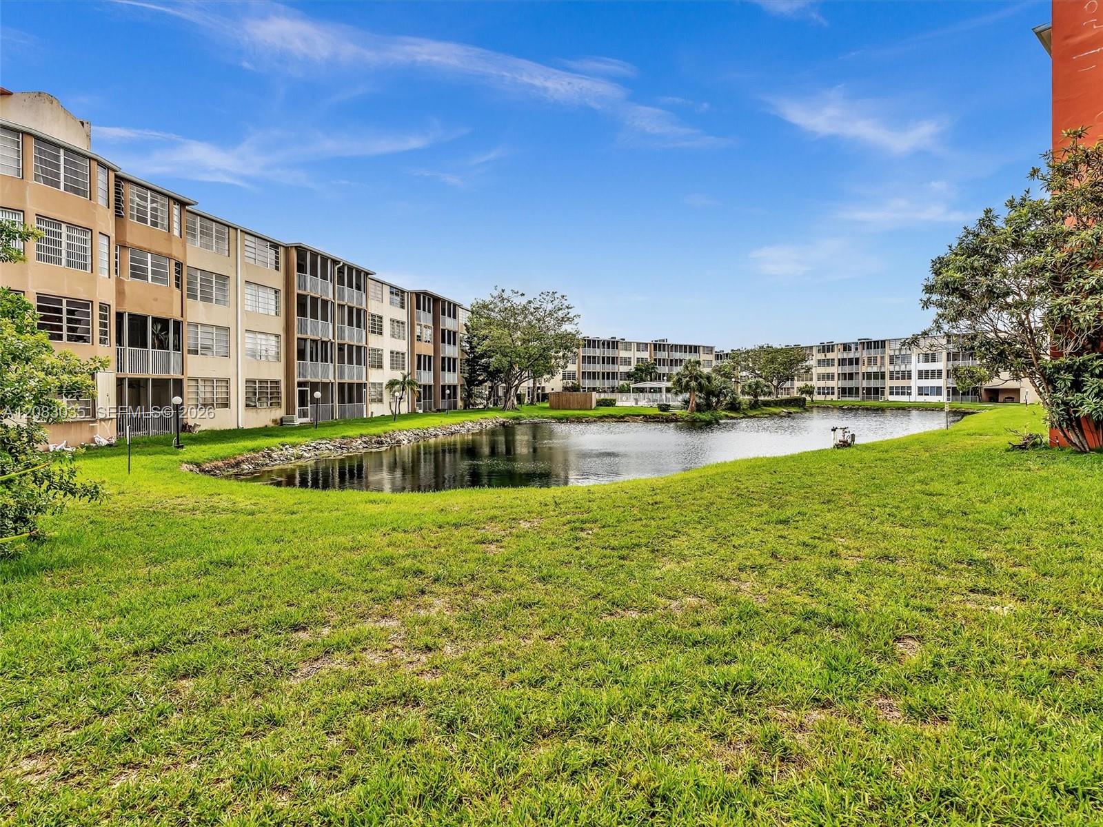 See details 102 1 / 1 686 sq. ft. $ 2026-09-03 0 Photo