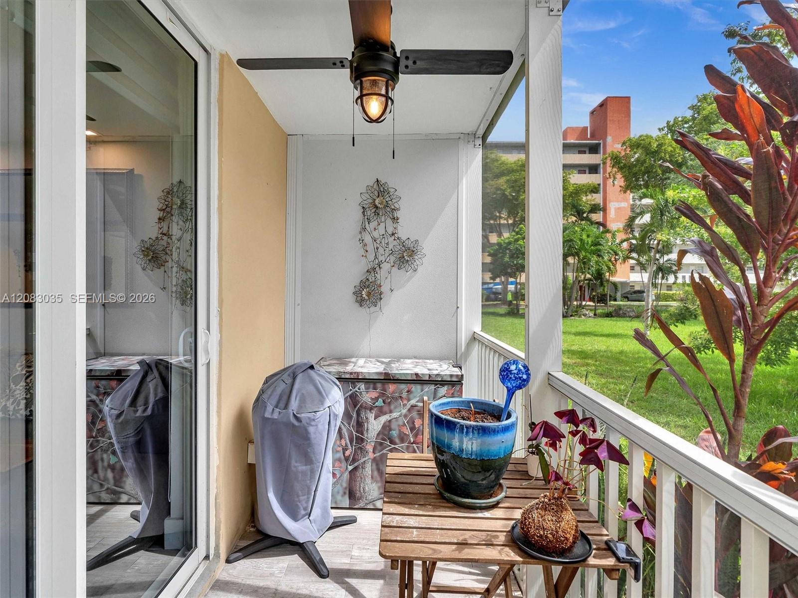See details 102 1 / 1 686 sq. ft. $ 2026-09-03 0 Photo