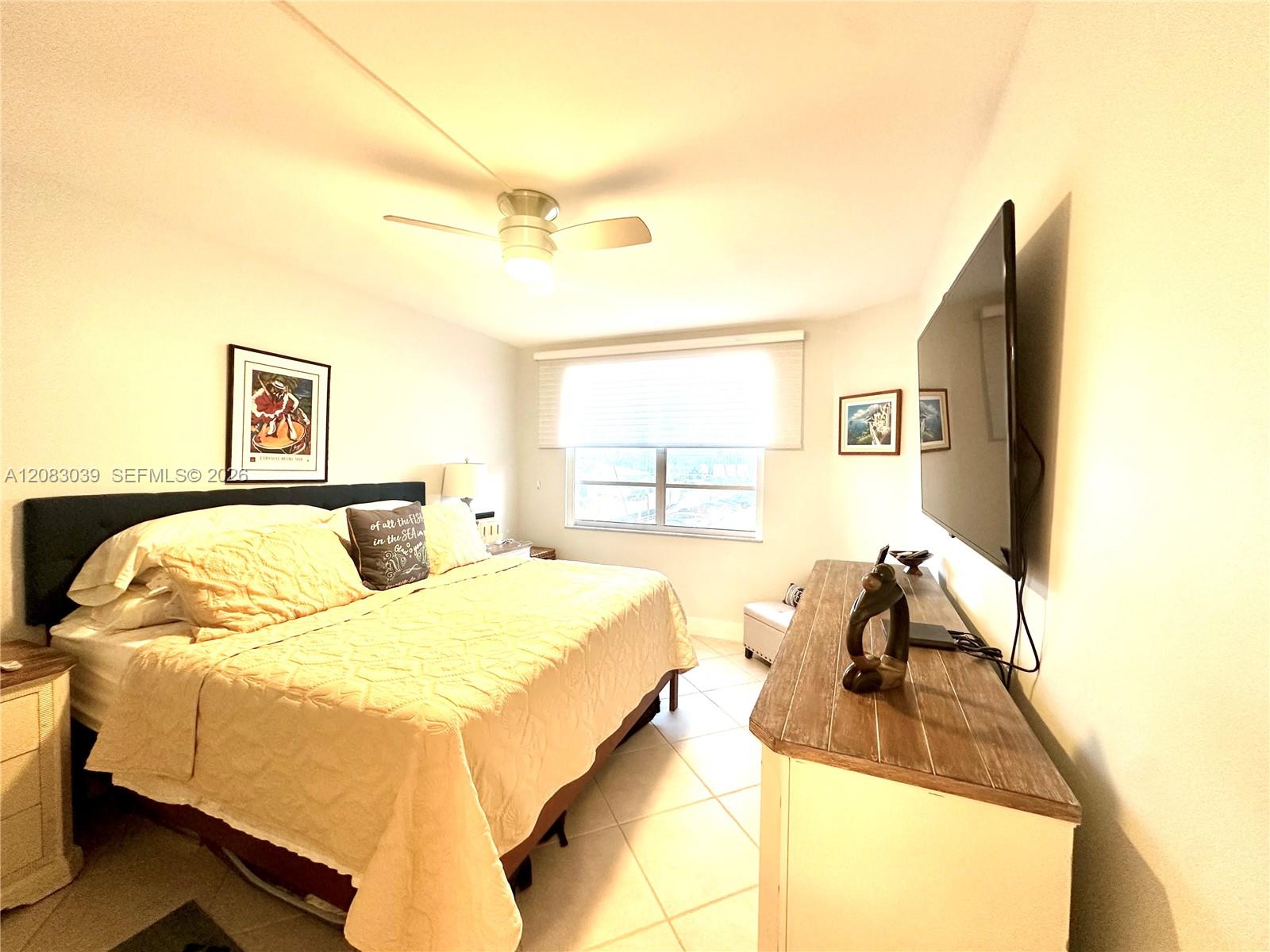 Ver detalles 2C 1 / 2 870 sq. ft. $ 2026-09-03 0 foto