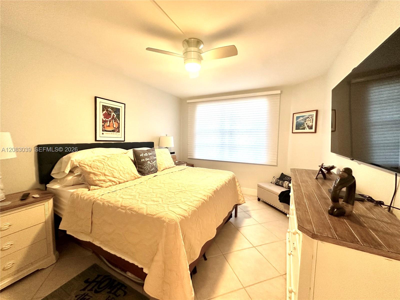 Ver detalles 2C 1 / 2 870 sq. ft. $ 2026-09-03 0 foto