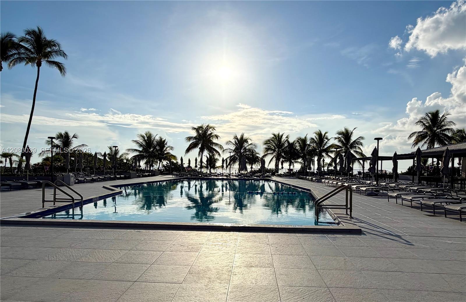 Ver detalles 2C 1 / 2 870 sq. ft. $ 2026-09-03 0 foto