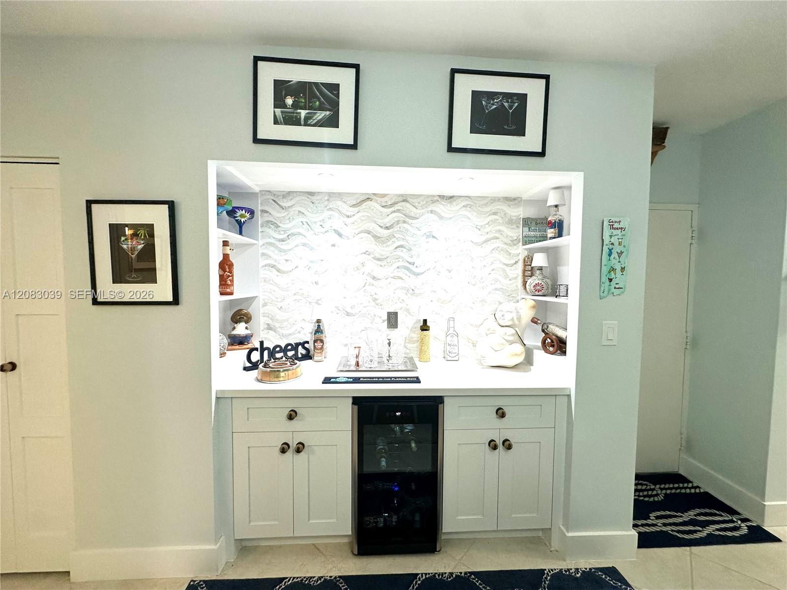 Ver detalles 2C 1 / 2 870 sq. ft. $ 2026-09-03 0 foto