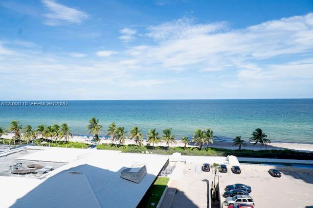 See details 7F 2 / 2 1340 sq. ft. $ 2026-09-03 0 Photo