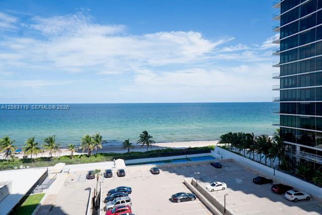 See details 7F 2 / 2 1340 sq. ft. $ 2026-09-03 0 Photo